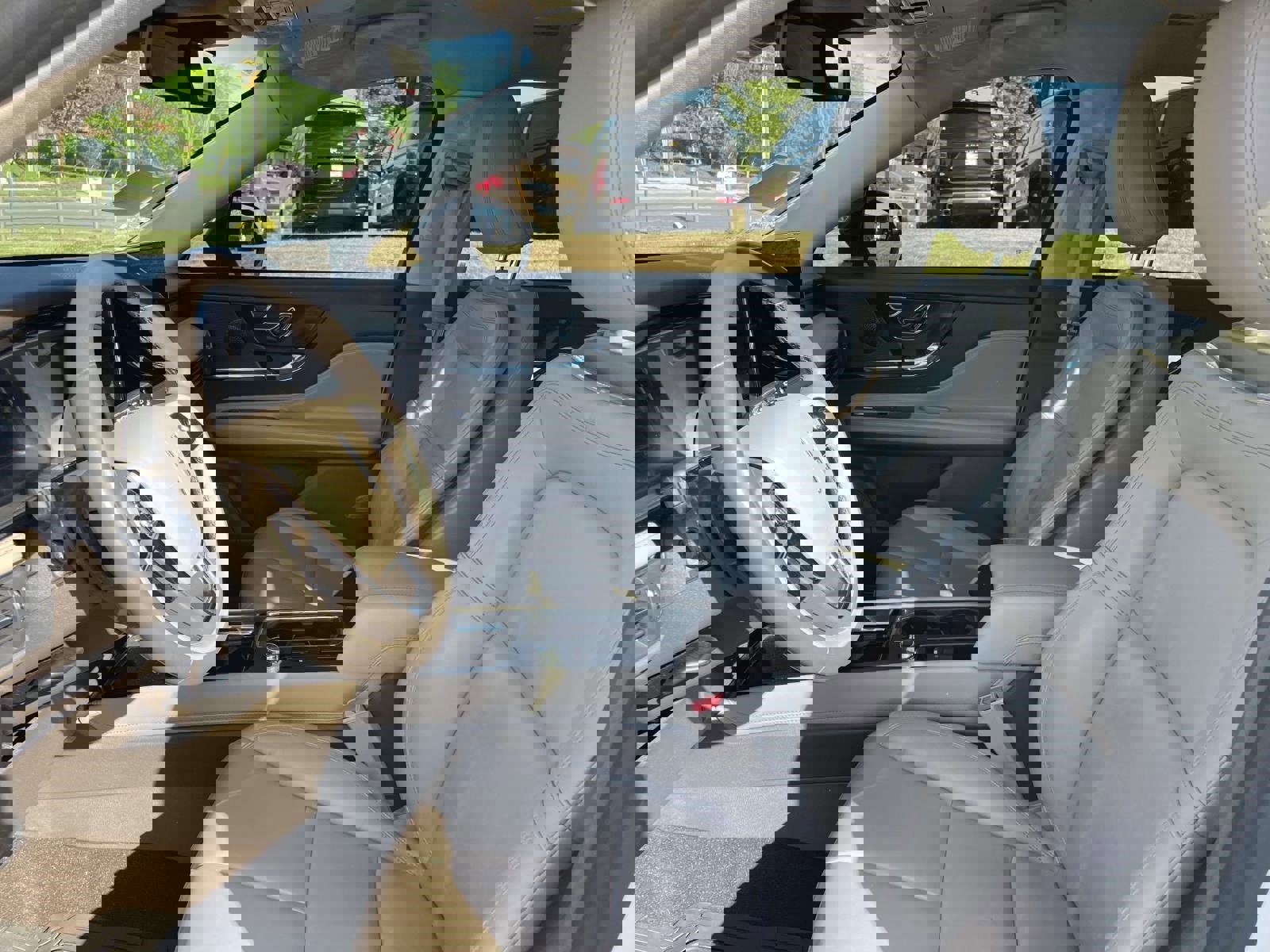 Used 2023 Lincoln Corsair FWD image 16