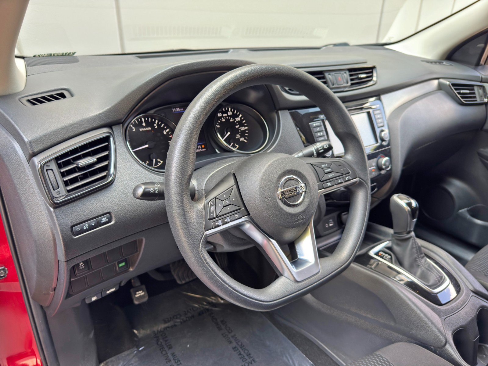 Used 2019 Nissan Rogue Sport S w/ Appearance Package FWD image 12