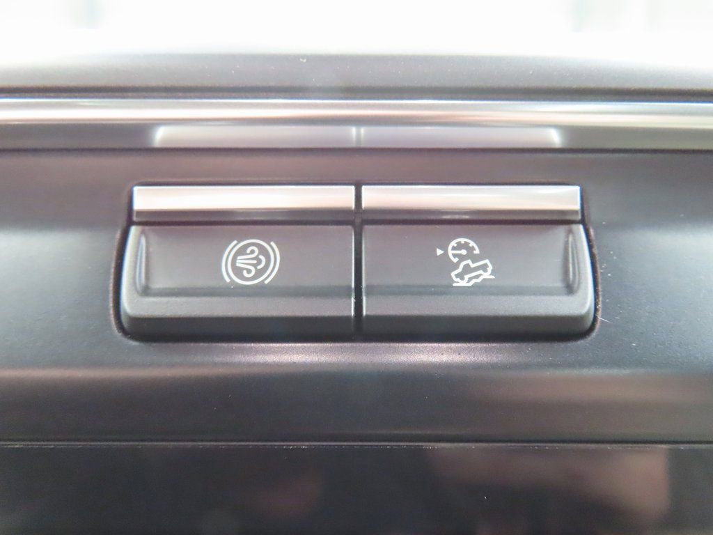 Used 2025 Ford F450 Platinum w/ Platinum Plus Package AWD/4WD image 68