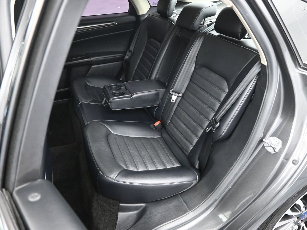 Used 2018 Ford Fusion Energi SE image 13