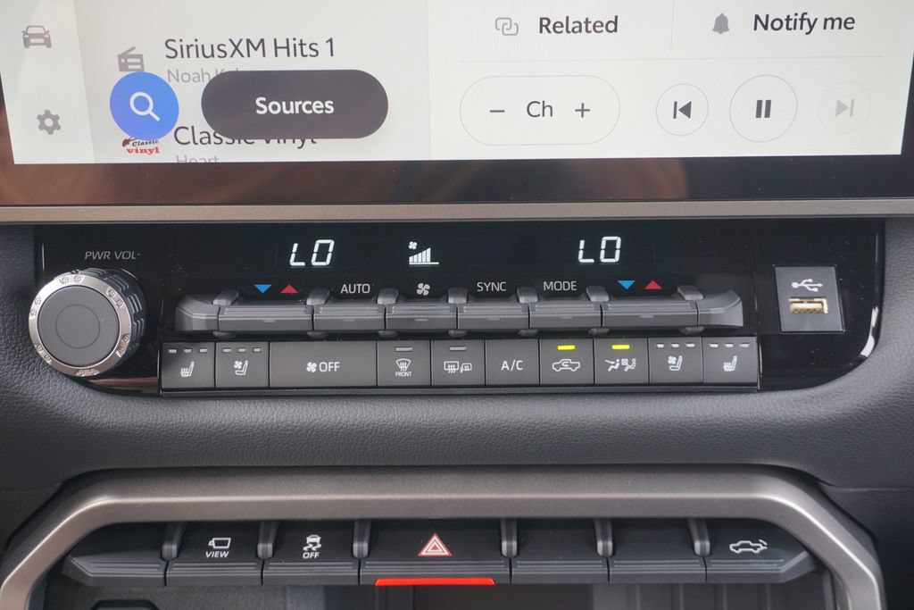 New 2026 Toyota Tundra Limited AWD/4WD image 15
