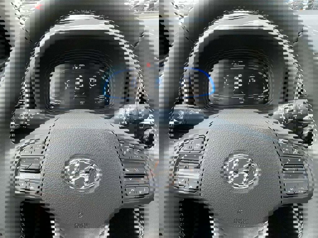 New 2026 Hyundai Venue SEL image 19