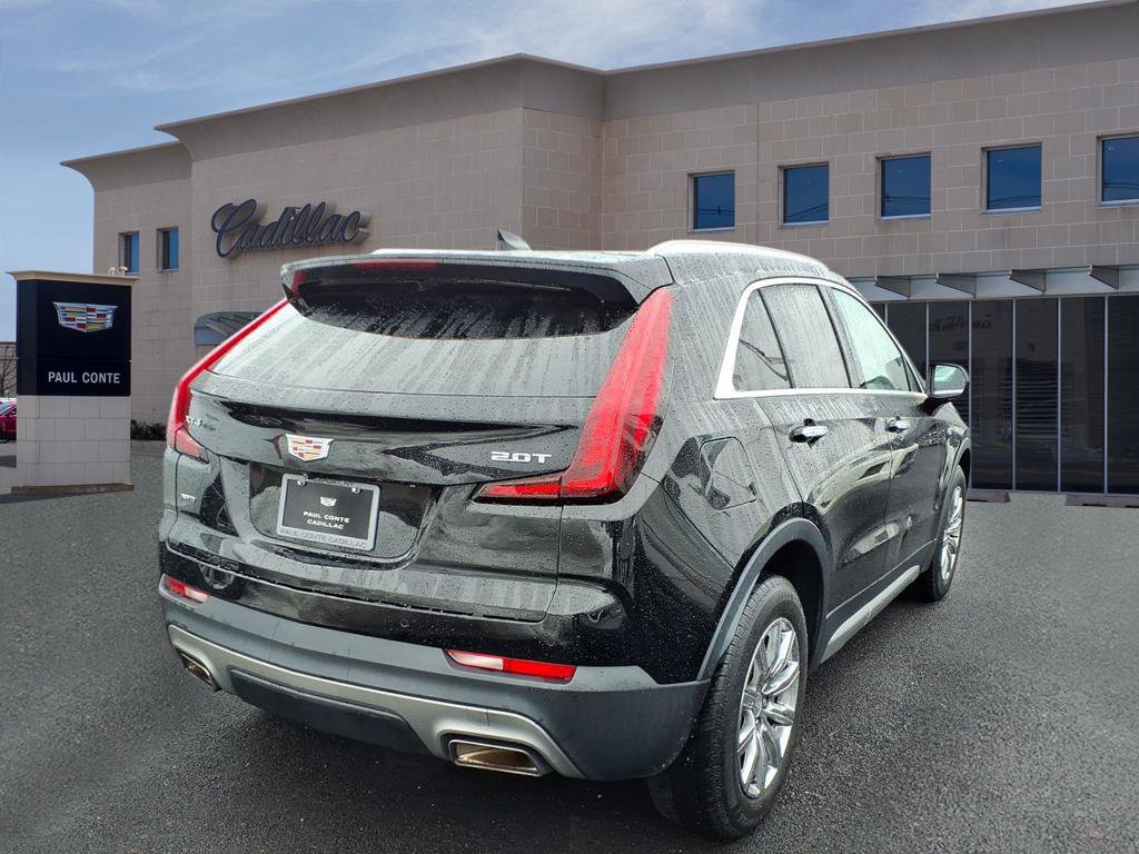 Used 2019 Cadillac XT4 Premium Luxury w/ Cold Weather Package image 5