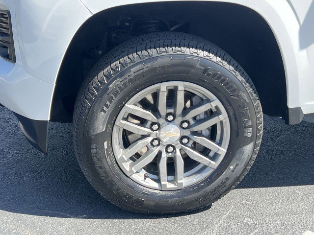 Used 2024 Chevrolet Colorado LT w/ LT Convenience Package image 33