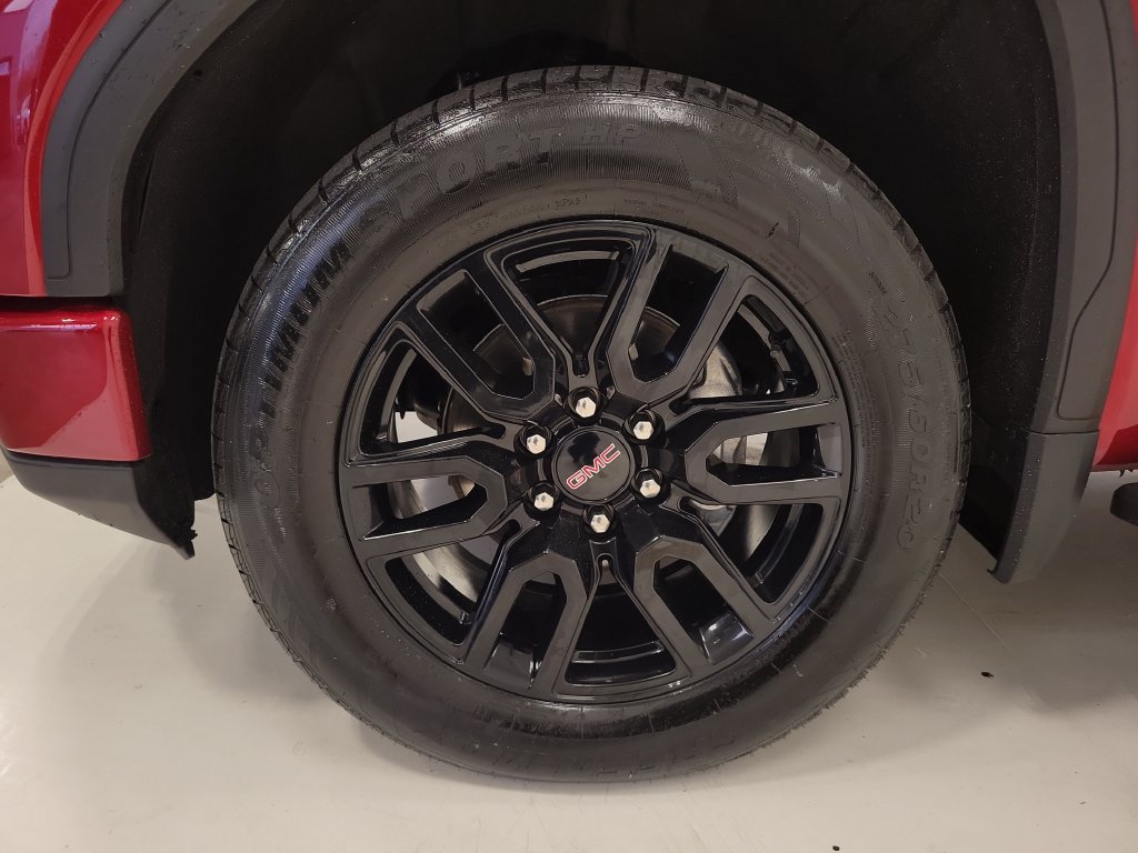 Used 2023 GMC Sierra 1500 Elevation AWD/4WD image 8