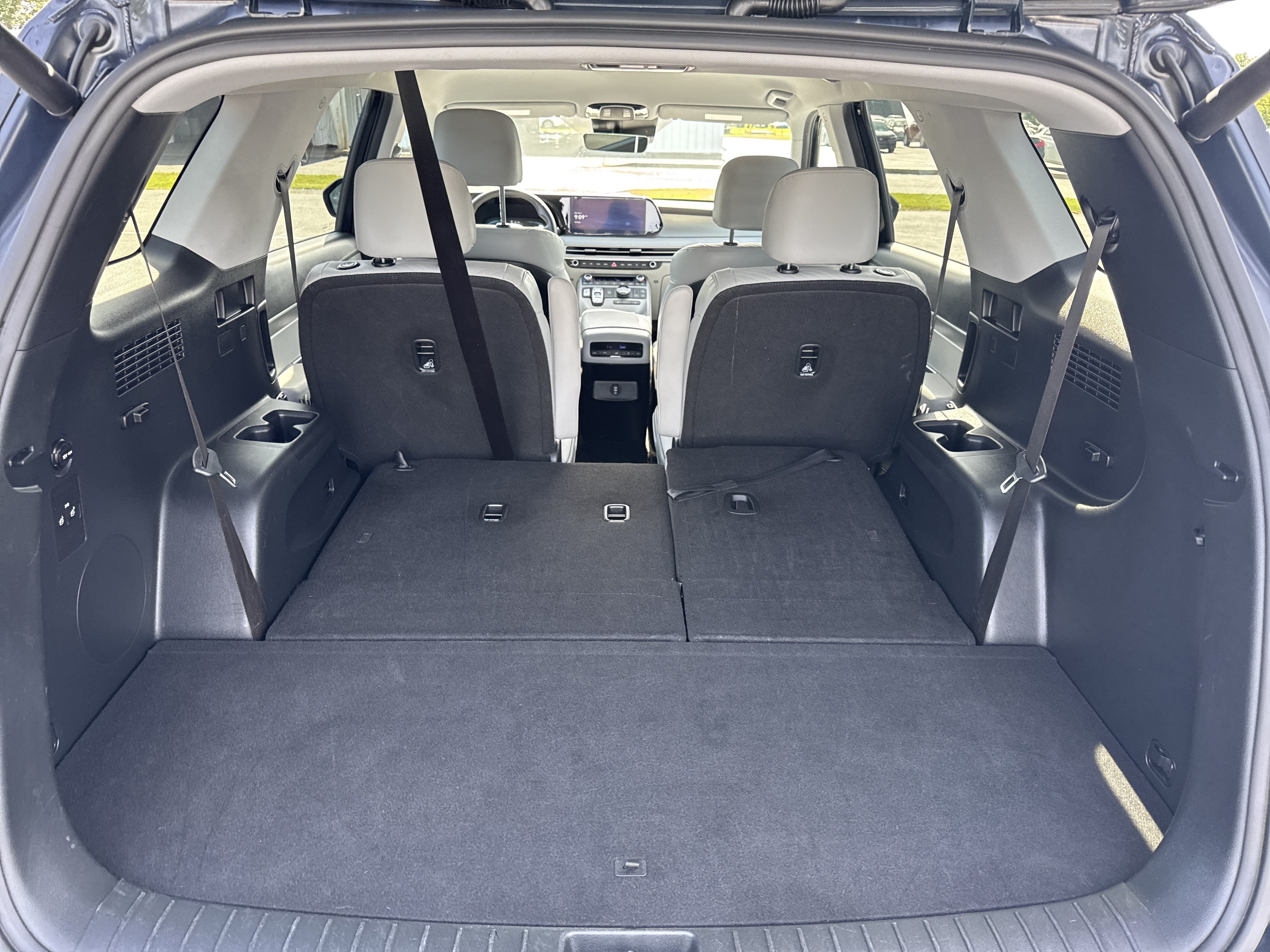 Used 2025 Hyundai Palisade SEL FWD image 27