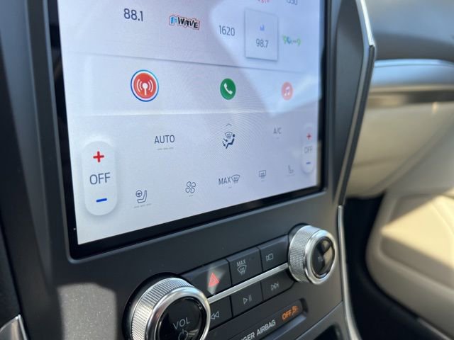 Certified 2024 Ford Edge Titanium image 15