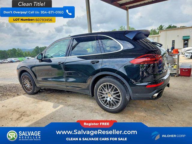 Used 2016 Porsche Cayenne AWD/4WD image 3