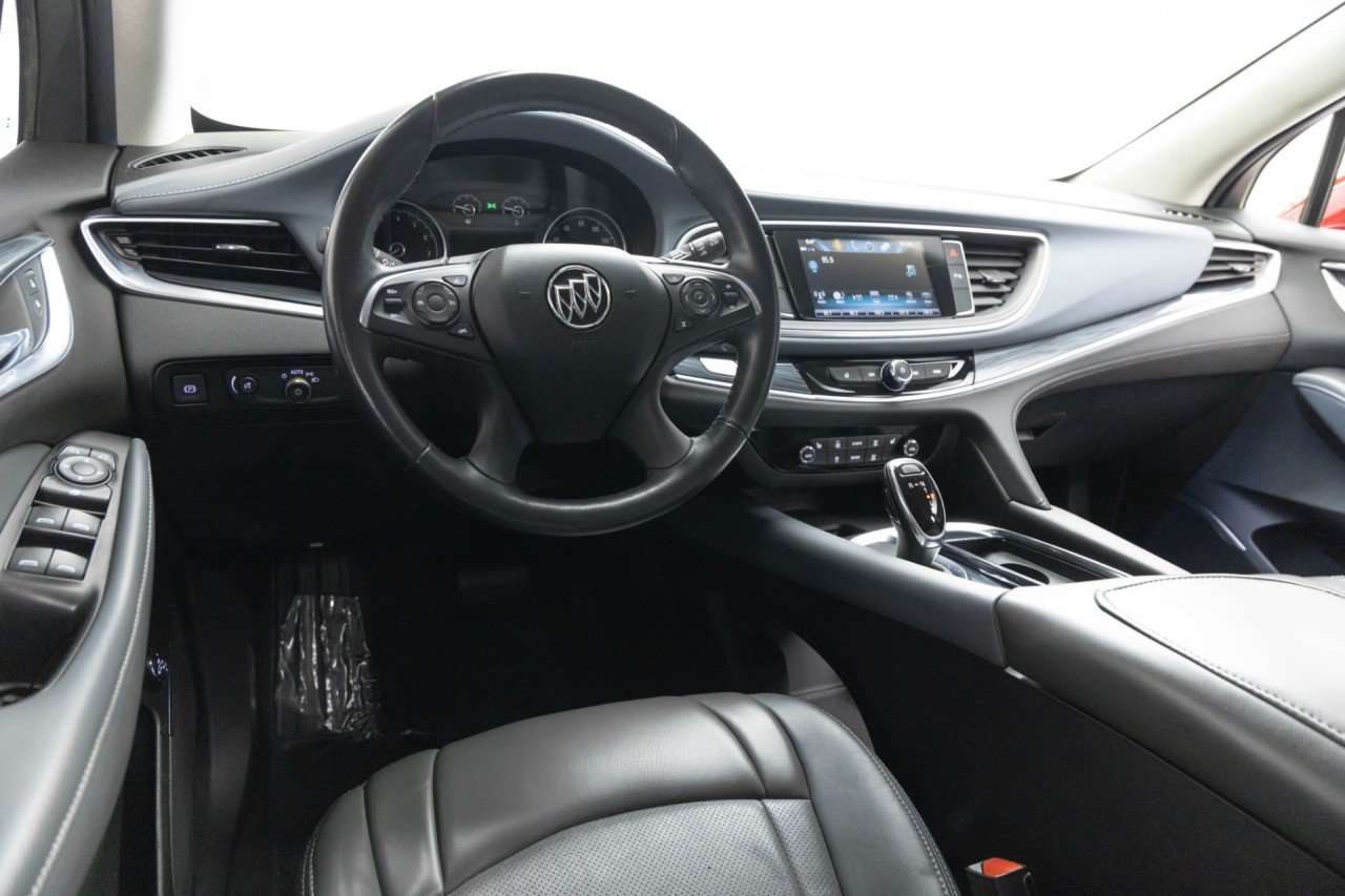 Used 2019 Buick Enclave Essence FWD image 6