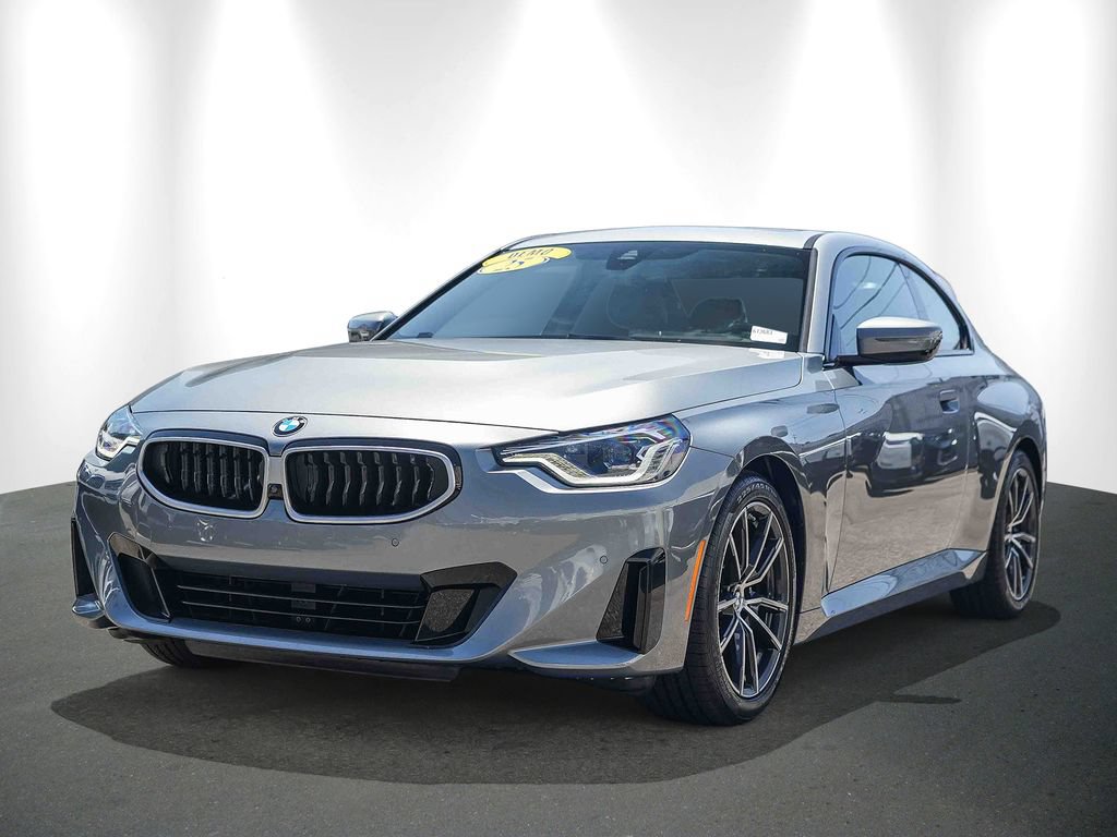 Used 2025 BMW 230i Coupe RWD image 5