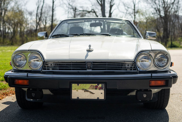 Used 1989 Jaguar XJS V12 Convertible image 13
