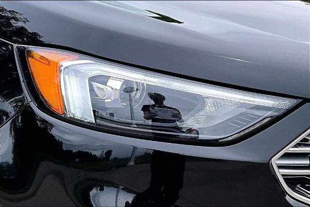 Certified 2023 Ford Edge Titanium w/ Cargo Accessory Package AWD/4WD image 29