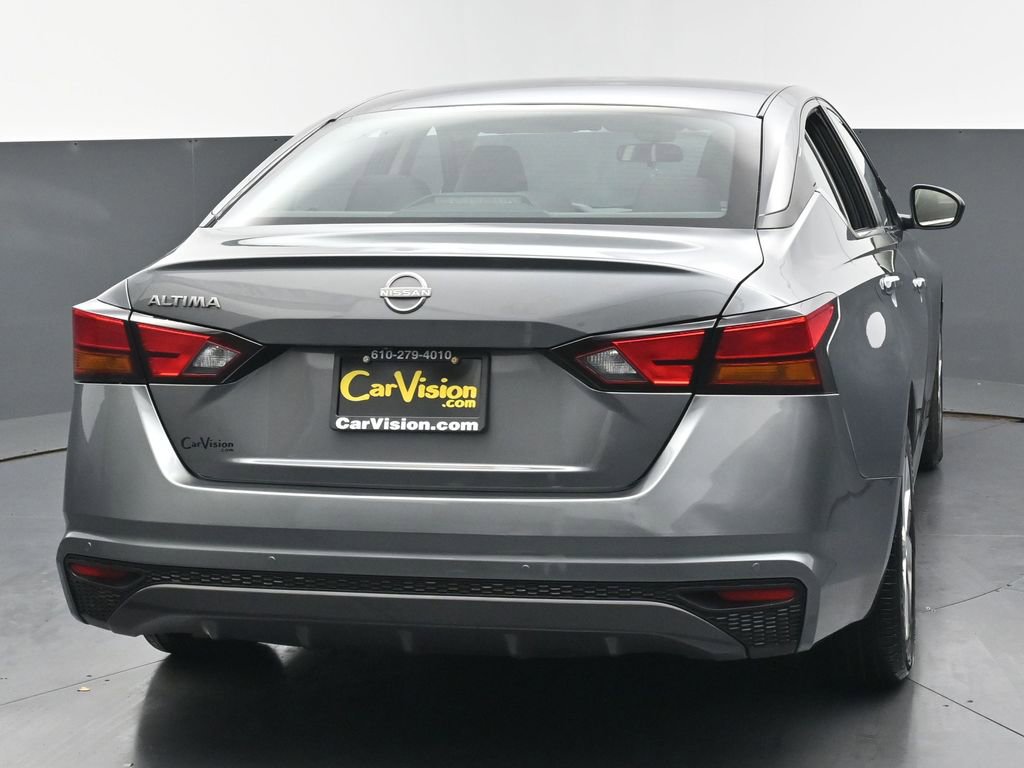 Used 2024 Nissan Altima 2.5 S image 4
