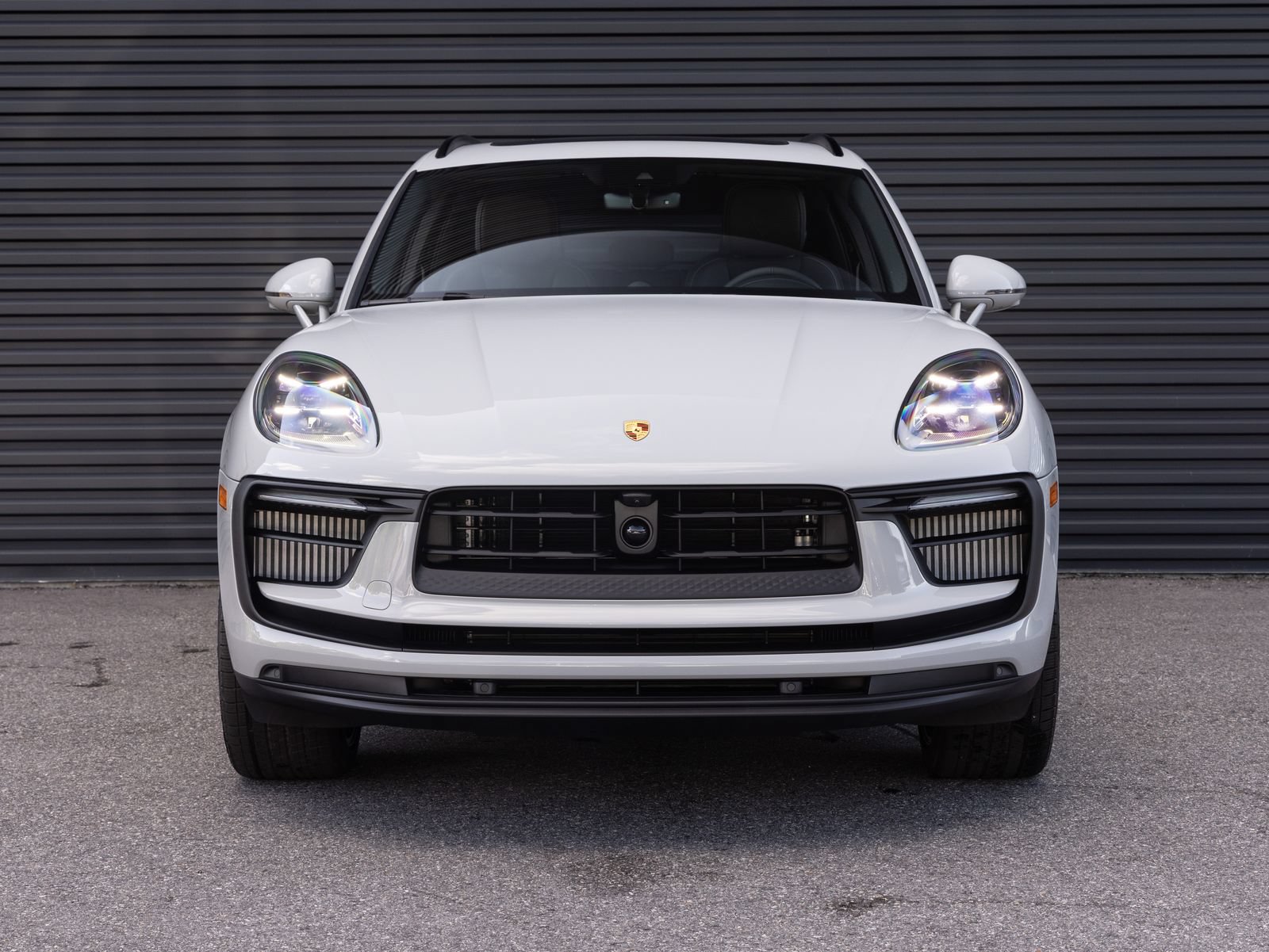 New 2026 Porsche Macan S AWD/4WD image 7