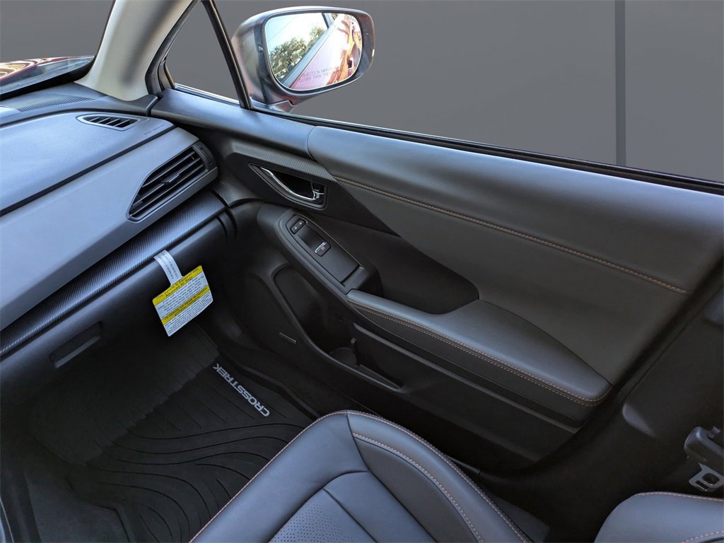 Certified 2025 Subaru Crosstrek 2.5i Limited w/ Popular Package #3A image 17