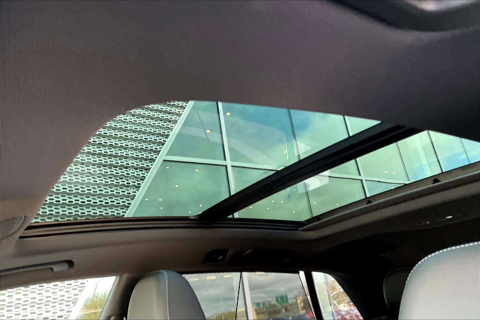 New 2026 Audi Q8 Premium Plus AWD/4WD image 16