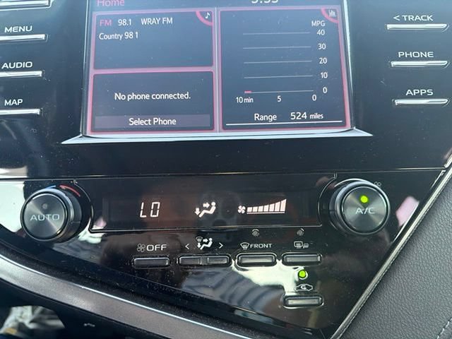 Used 2019 Toyota Camry SE w/ Convenience Package FWD image 17