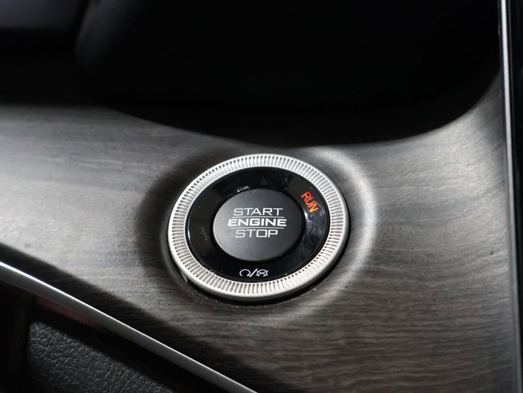 Used 2023 Jeep Grand Cherokee L Limited w/ Trailer Tow Group (B) image 30