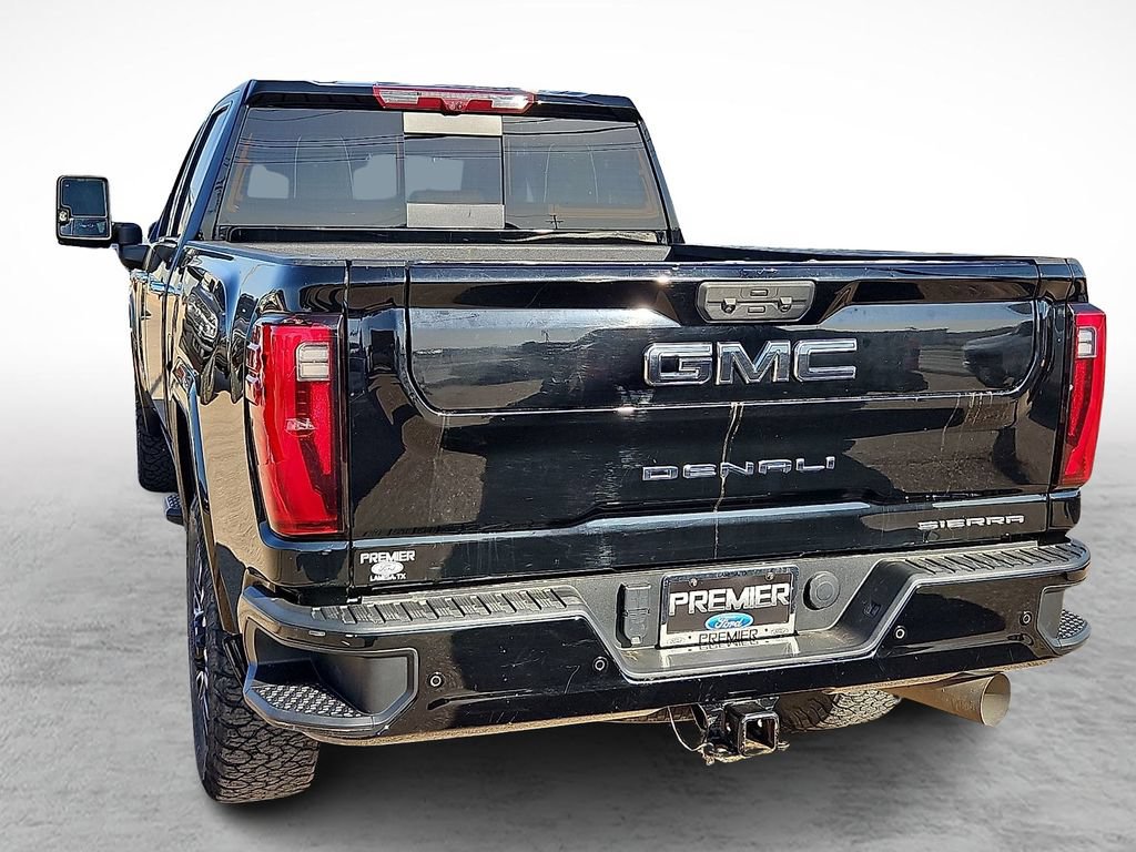 Used 2024 GMC Sierra 2500 Denali Ultimate AWD/4WD image 8
