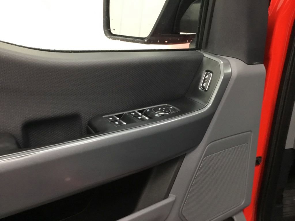 Used 2022 Ford F150 XLT w/ Trailer Tow Package image 8