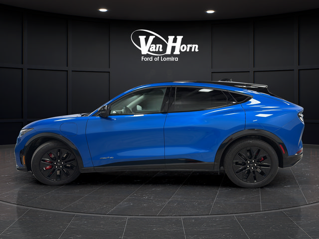 Used 2025 Ford Mustang Mach-E Premium w/ Sport Appearance Package AWD/4WD image 4