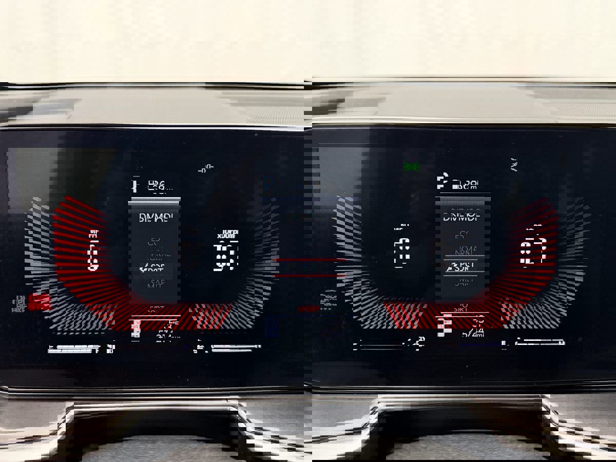 Used 2024 Kia Sorento S image 14