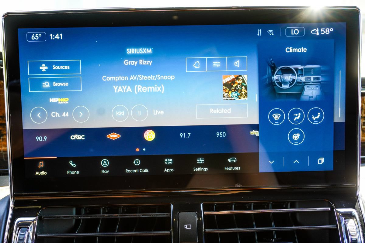Used 2023 Lincoln Navigator L Black Label AWD/4WD image 25