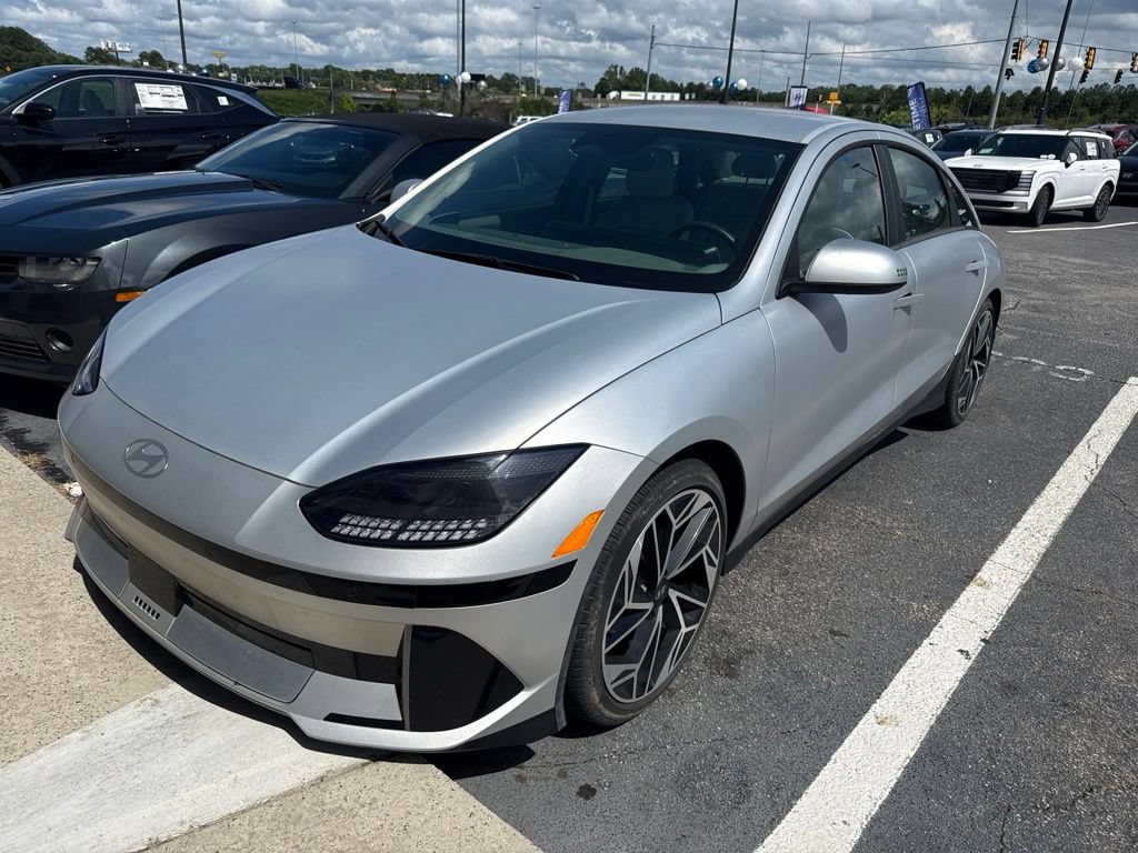 Used 2024 Hyundai Ioniq 6 SEL RWD image 1