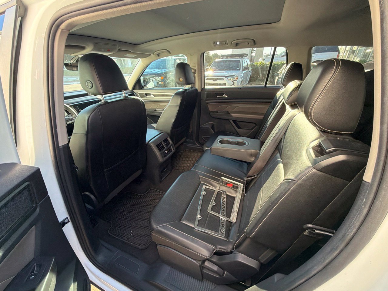 Used 2022 Volkswagen Atlas SE FWD image 8