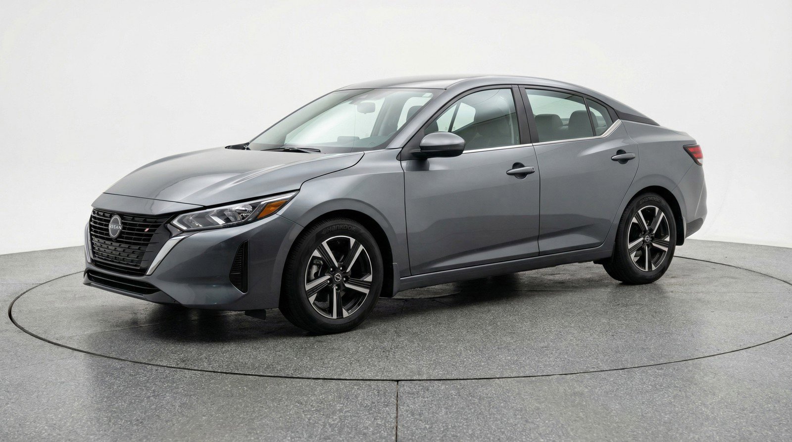 Used 2025 Nissan Sentra SV FWD image 3