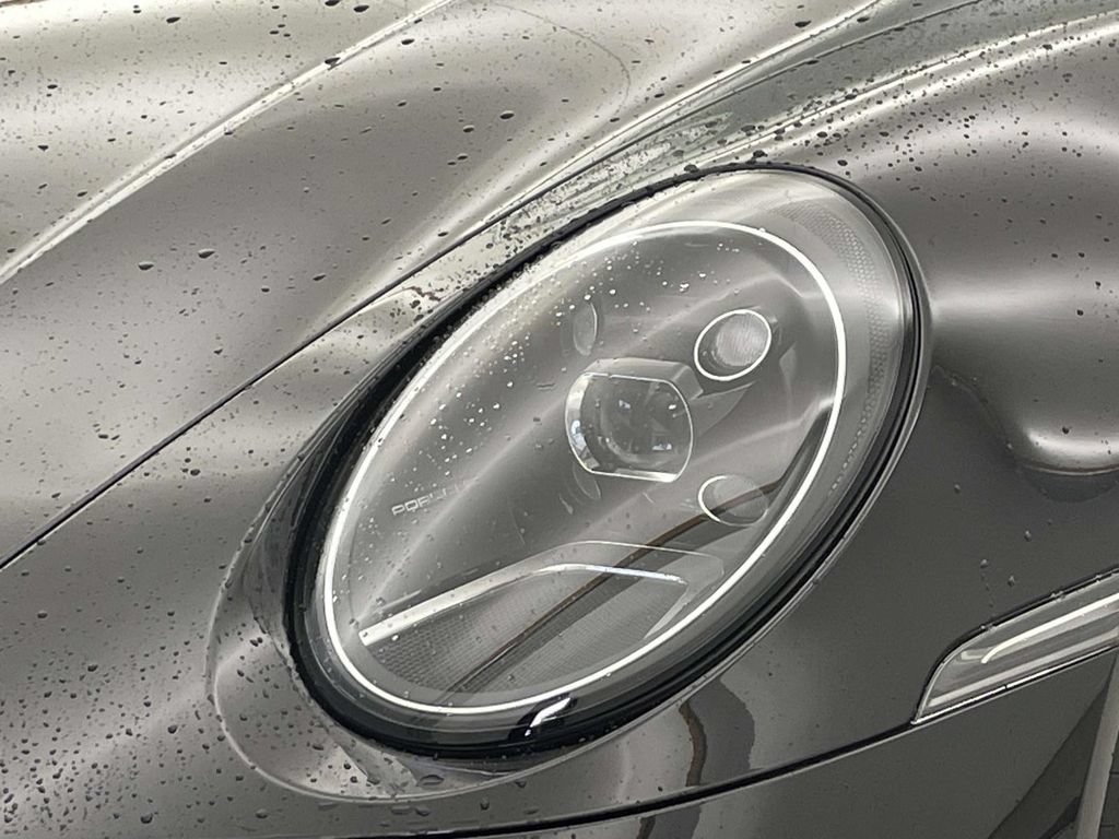 Certified 2020 Porsche 911 Carrera S RWD image 15