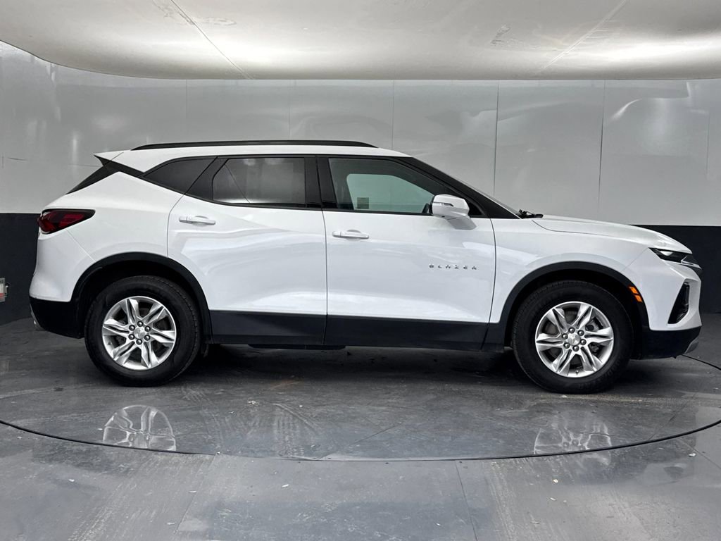 Used 2021 Chevrolet Blazer LT w/ Sound & Technology Package image 2