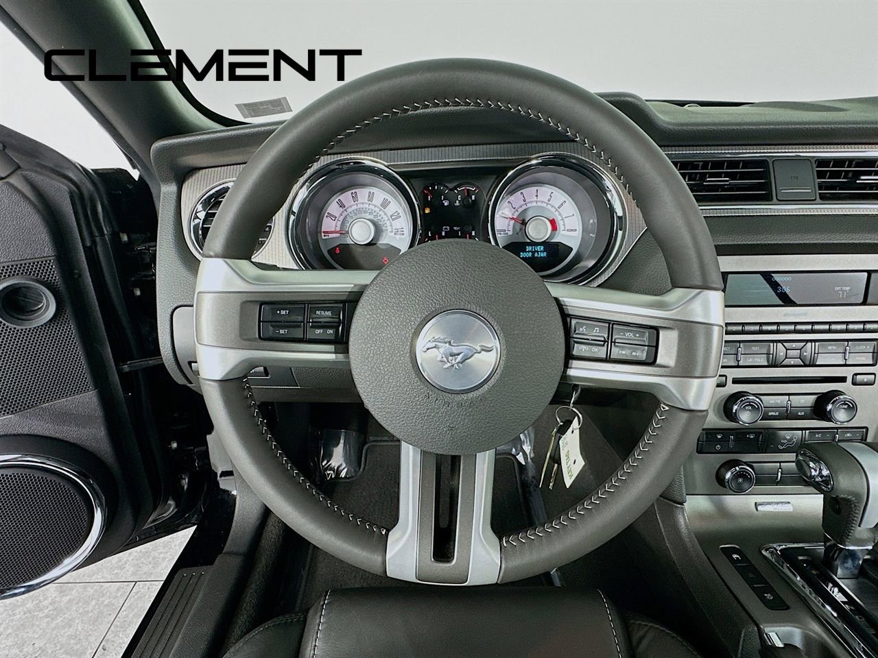 Used 2010 Ford Mustang GT image 15