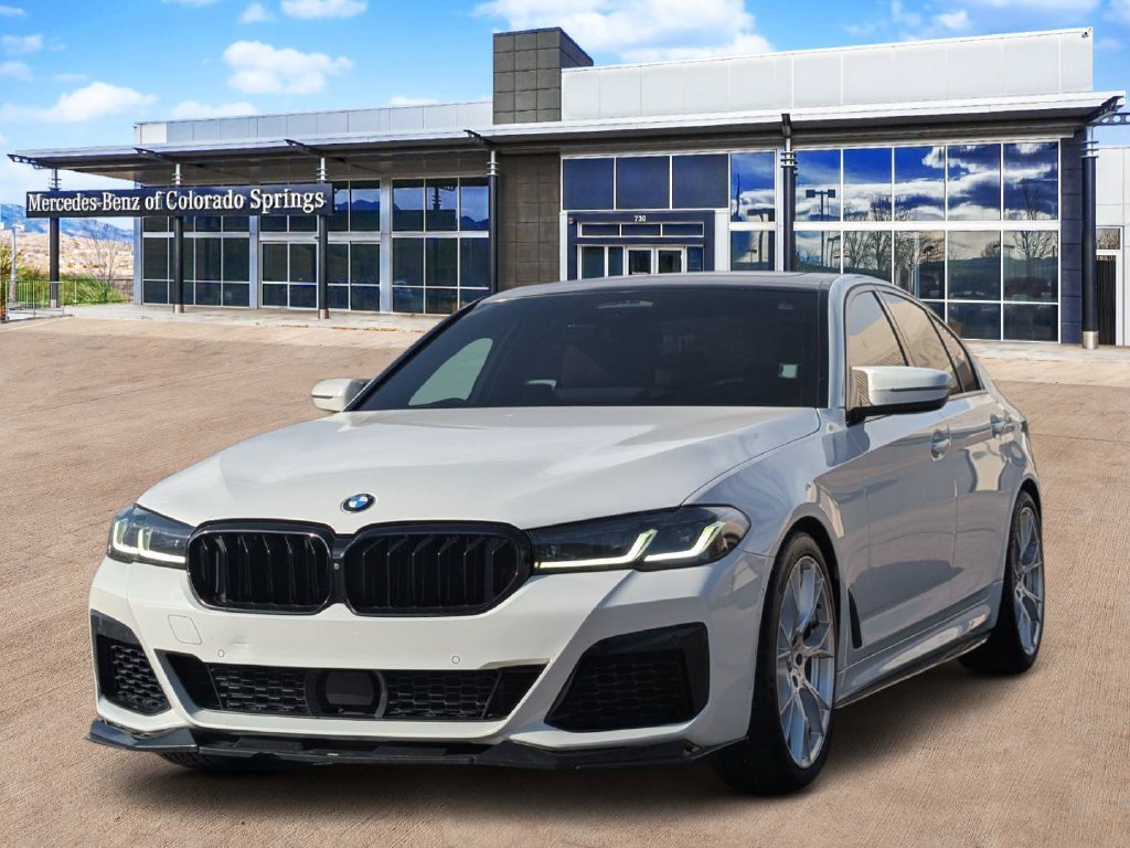 Used 2021 BMW 540i xDrive w/ M Sport Package AWD/4WD image 4