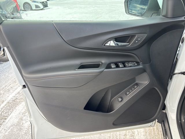 Used 2022 Chevrolet Equinox Premier image 8