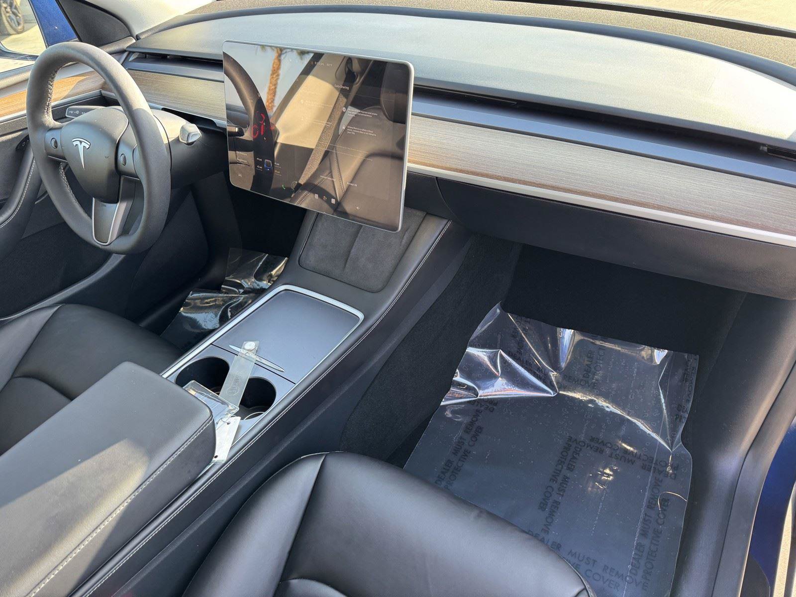 Used 2024 Tesla Model Y Long Range RWD image 7