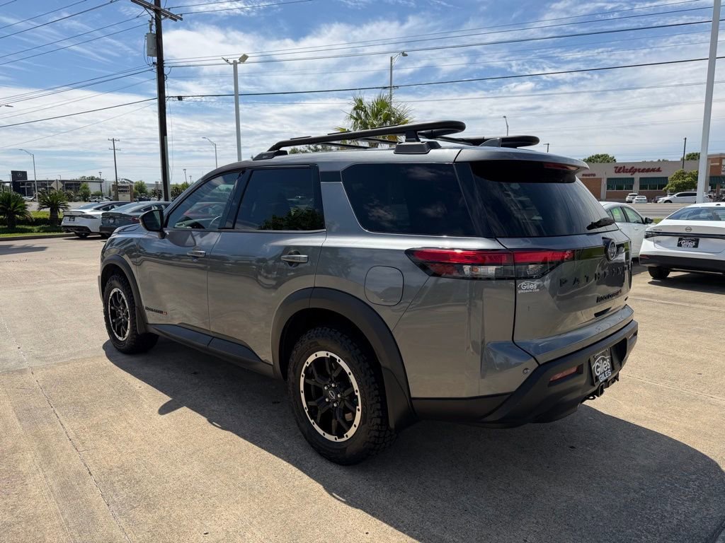 Used 2024 Nissan Pathfinder Rock Creek AWD/4WD image 3