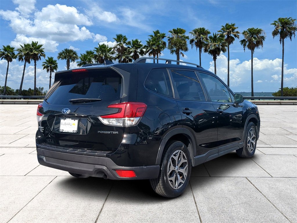 Used 2019 Subaru Forester Premium image 5