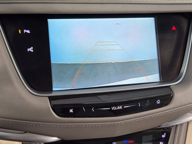 Used 2018 Cadillac XT5 Premium Luxury w/ Driver Assist Package image 23