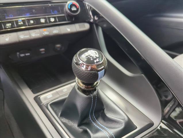 Used 2022 Hyundai Elantra N FWD image 10