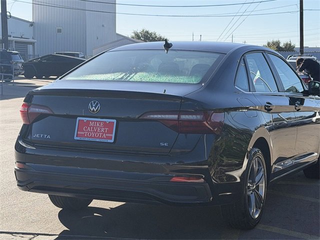 Used 2024 Volkswagen Jetta SE image 7