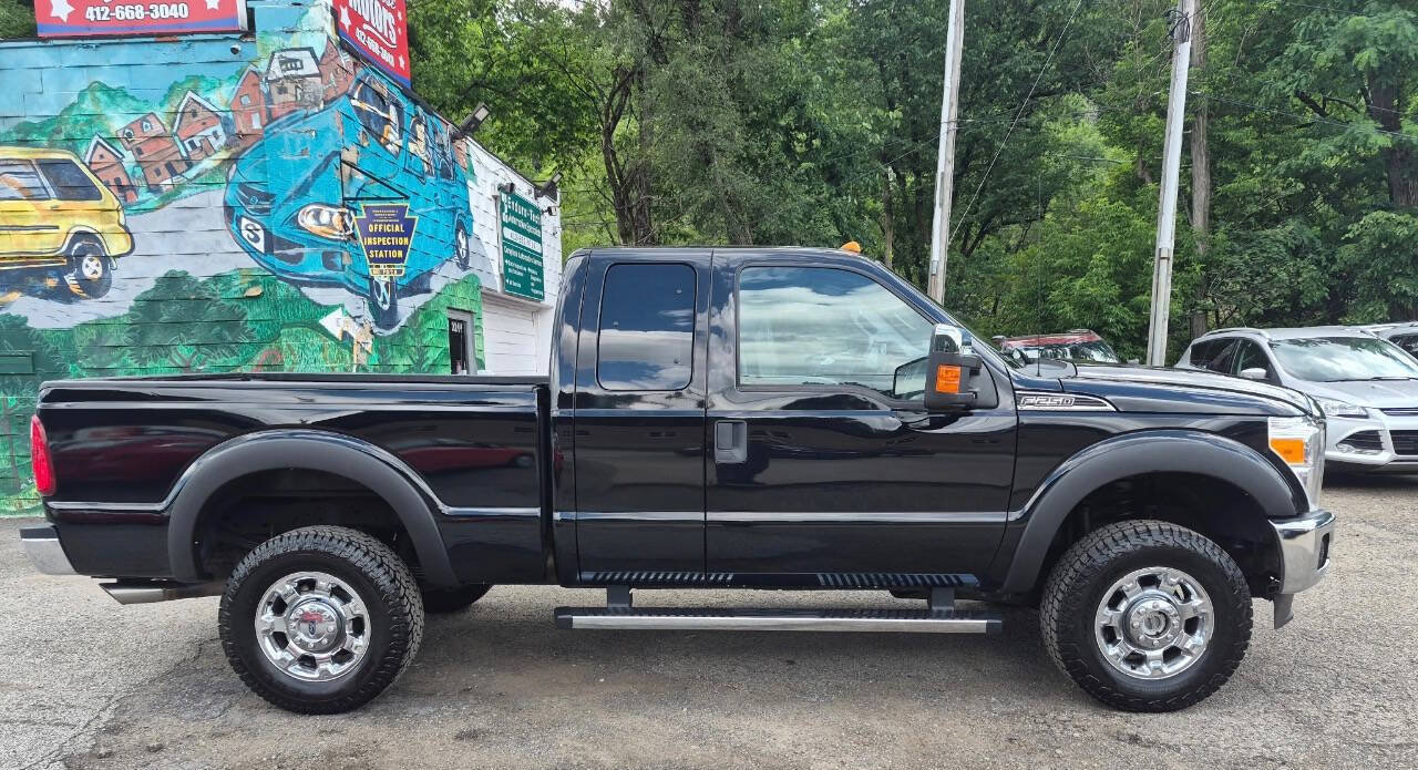 Used 2016 Ford F250 XLT w/ XLT Premium Package AWD/4WD image 1