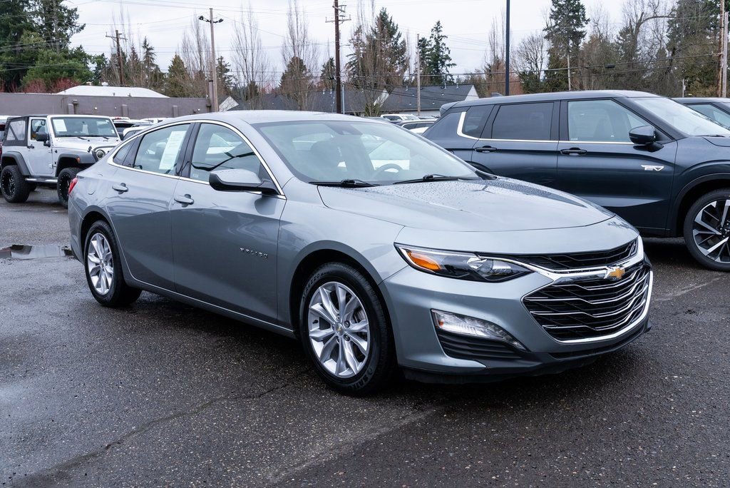 Used 2023 Chevrolet Malibu LT FWD image 1