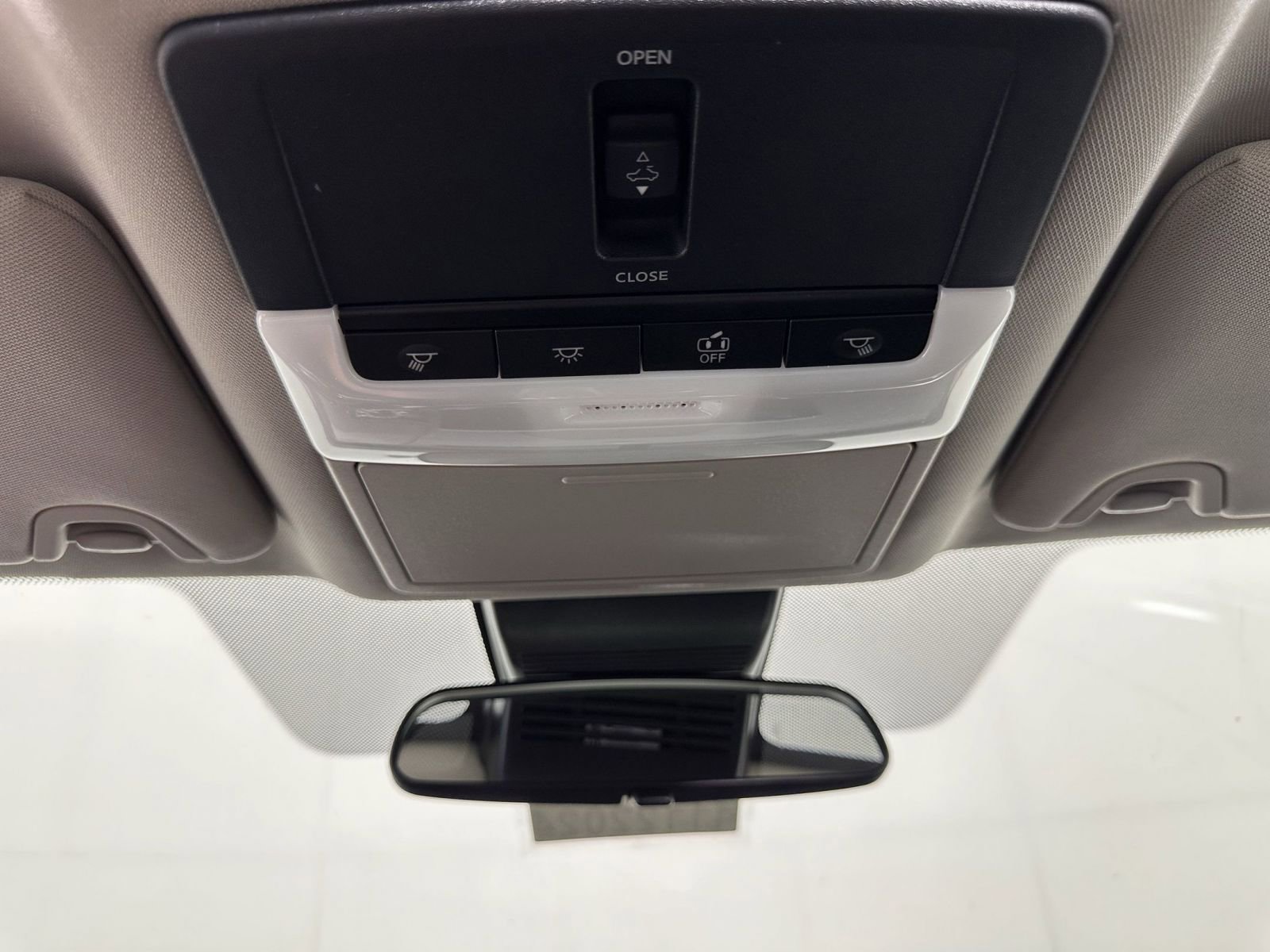 New 2025 Nissan Altima 2.5 SR w/ SR Premium Package image 33