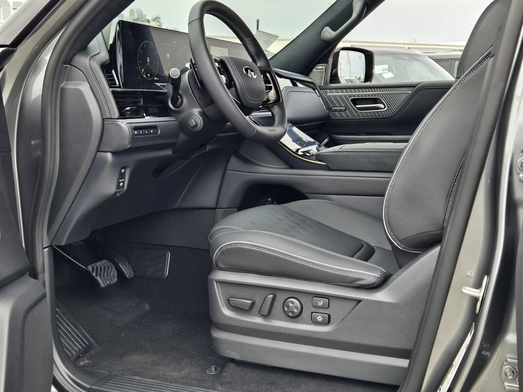 New 2026 INFINITI QX80 Autograph w/ Premium Cargo Package AWD/4WD image 13