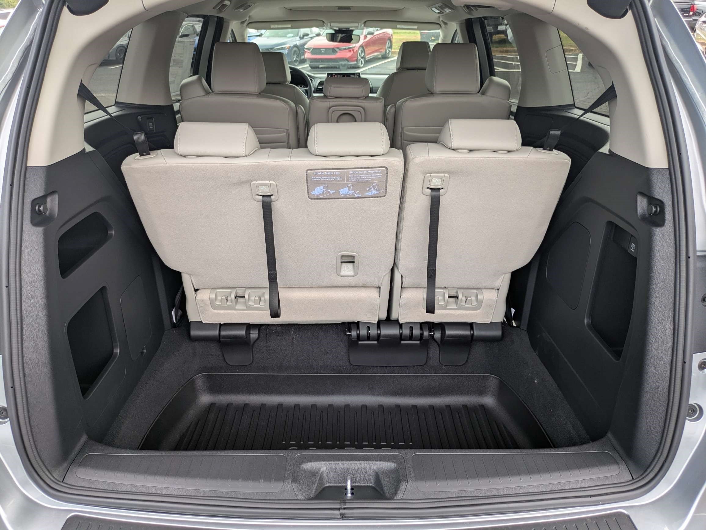 New 2027 Honda Odyssey EX-L image 18