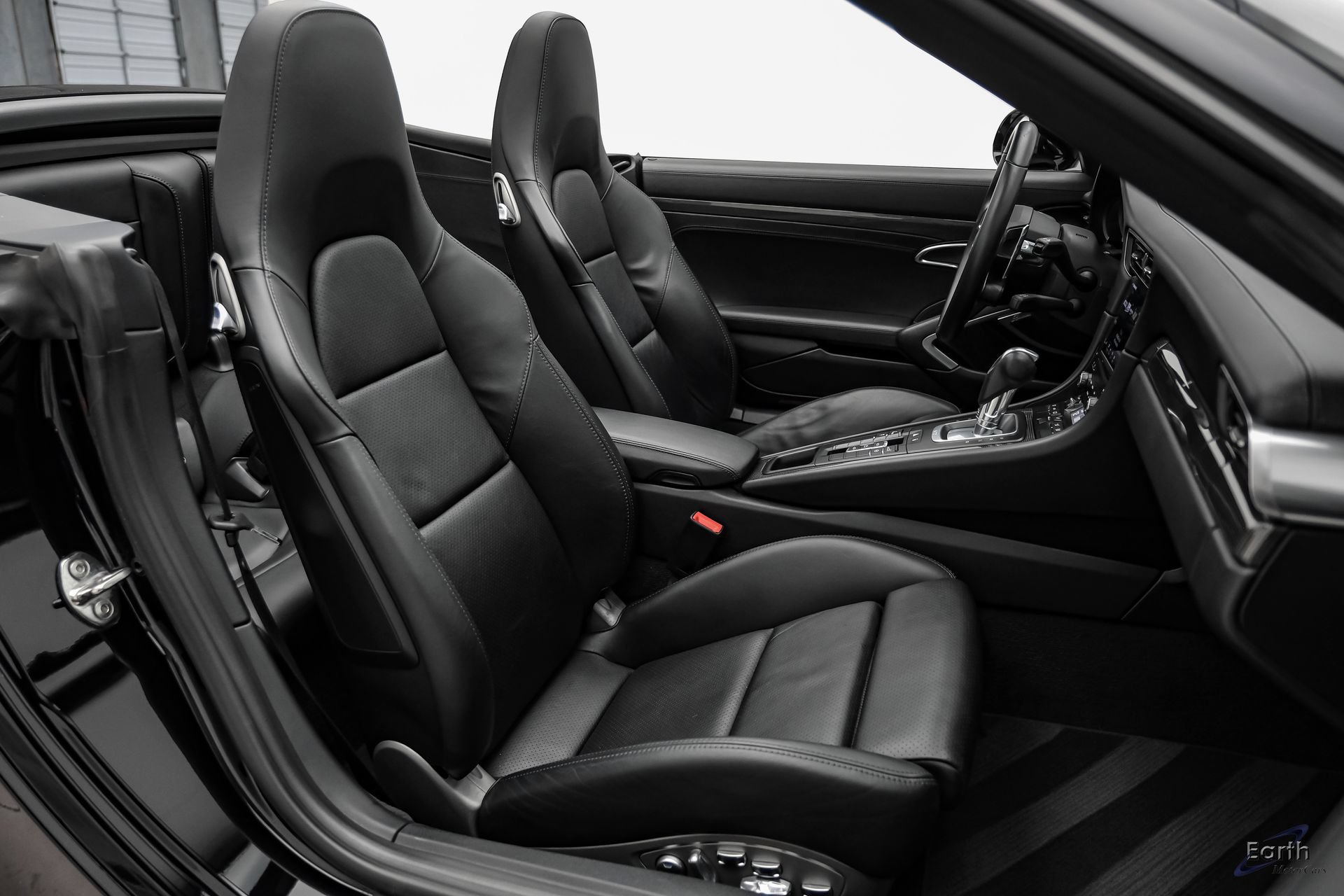 Used 2019 Porsche 911 Turbo S AWD/4WD image 55