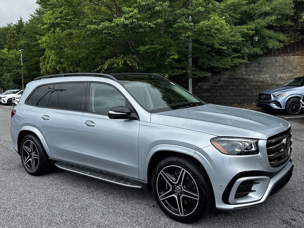 Certified 2026 Mercedes-Benz GLS 450 4MATIC image 2