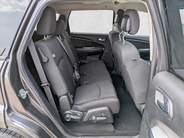Used 2017 Dodge Journey SE w/ Flexible Seating Group FWD image 21