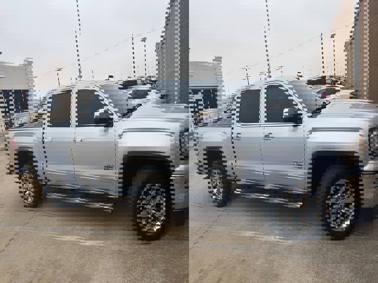 Used 2017 GMC Sierra 1500 SLT w/ Texas SLT Premium Package image 4